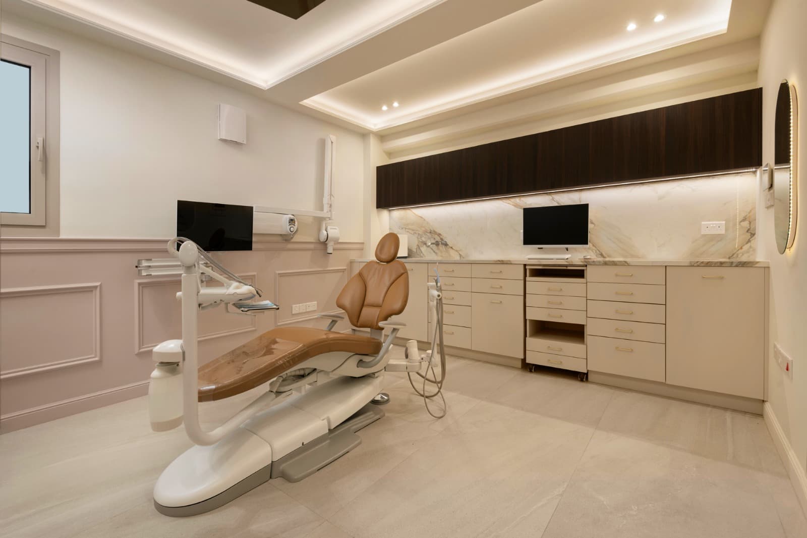 Interior view of the Dental One practice (6/8)